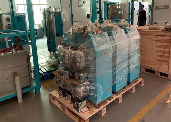 Dòng ống thông lượng Φ 38-63Mm Máy tải tự động chân không 200 3000Kg/h Để hoạt động trơn tru và nhanh chóng