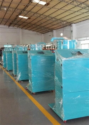 Thời gian tải điều chỉnh máy tải tự động chân không cho nhựa nhựa màu xám xanh lá cây