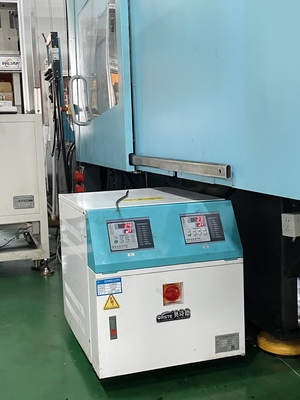 Loại dầu Bộ điều khiển nhiệt độ khuôn nhựa 3 pha 380V 50Hz