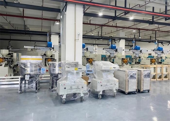 Máy tạo hạt nhựa tốc độ nhanh Máy nghiền bột 220V / 380V / 415V / 600V