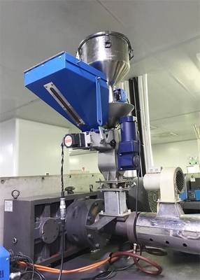 Máy trộn nhựa khí nén Masterbatch Color Additive Volumetric Doser