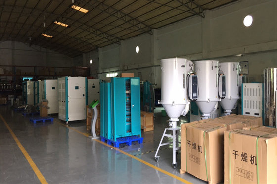 Máy đúc phun nhựa Loader Drying Hopper