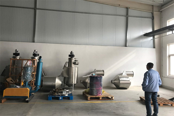 Hệ thống cấp trung tâm tự động 500-2000 kg Capacity For Plastic Materials Drying