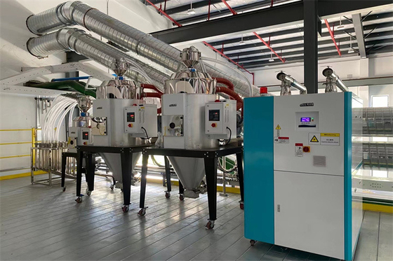 Hệ thống sấy trung tâm OMCS-20 Trộn thức ăn được tùy chỉnh để xử lý nhựa