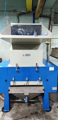 Máy tạo hạt tái chế nhựa SKD, Máy hủy nhựa công nghiệp 3,75kw